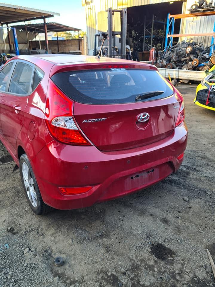 View Auto part Interior Mirror Hyundai Accent 2019