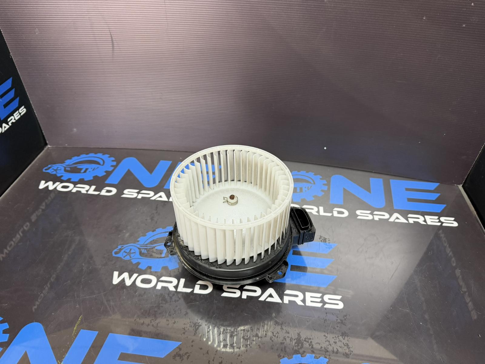 View Auto part Heater Fan Motor Subaru Impreza 2018