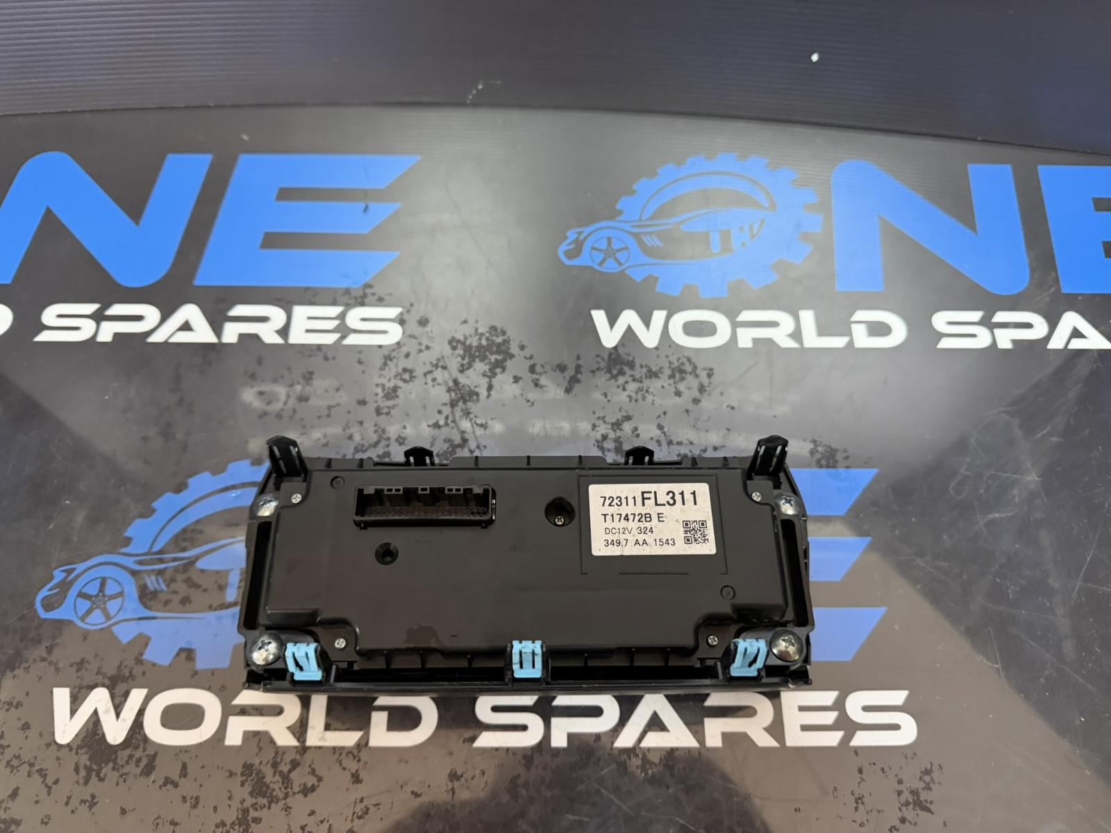 View Auto part Heater/Ac Controls Subaru Impreza 2018
