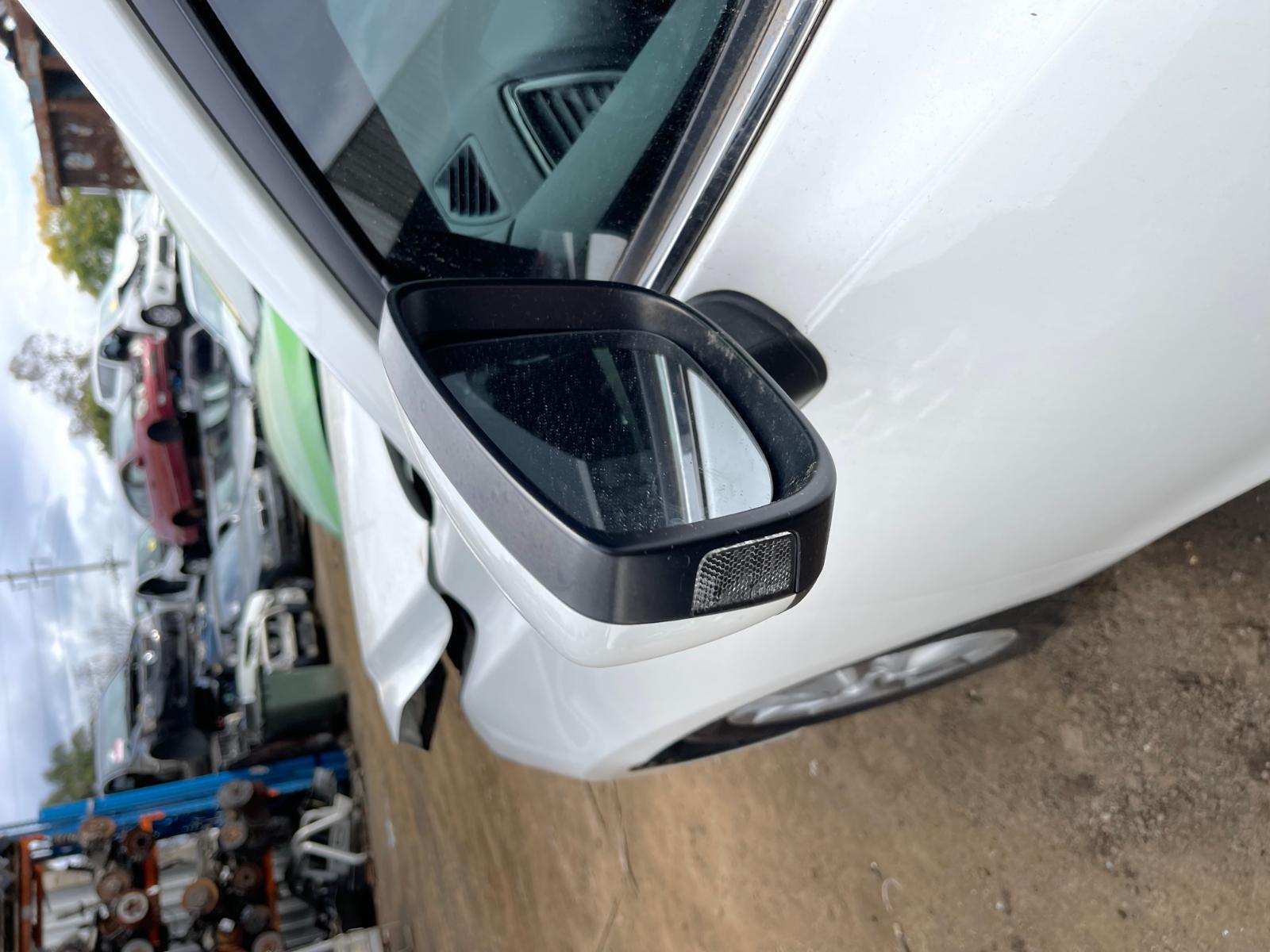 View Auto part Catalytic Converter Mazda 3 2016