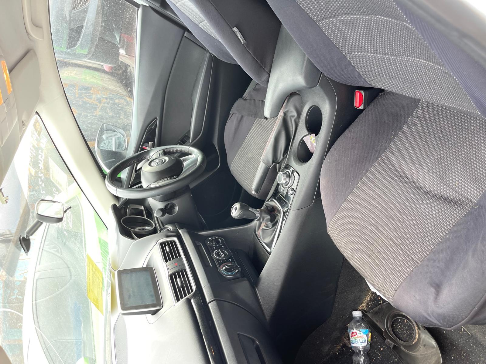 View Auto part Catalytic Converter Mazda 3 2016