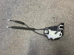 View Auto part Door/Boot/Gate Lock Isuzu Dmax 2023