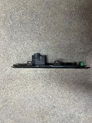 View Auto part Pwr Dr Wind Switch Isuzu Dmax 2023