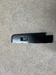 View Auto part Pwr Dr Wind Switch Isuzu Dmax 2023