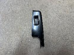 View Auto part Pwr Dr Wind Switch Isuzu Dmax 2023