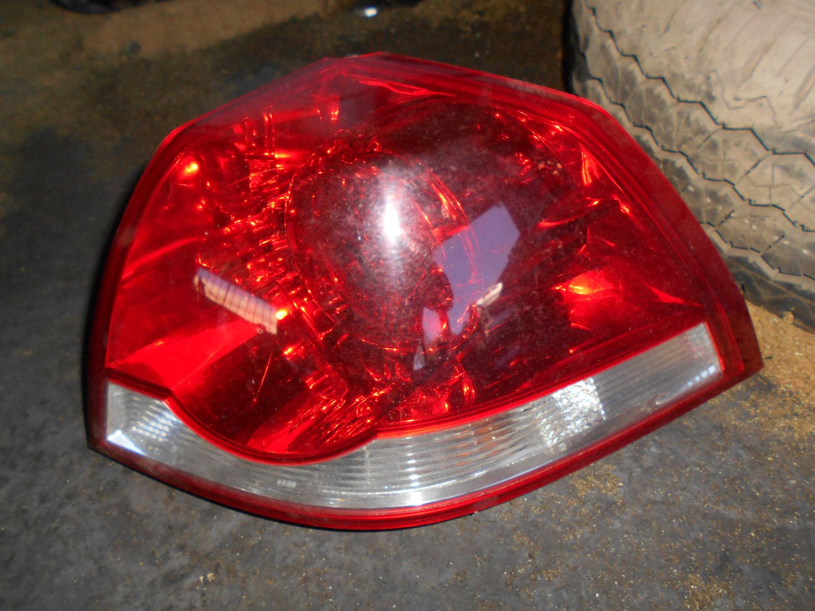 View Auto part Right Taillight Holden Commodore 2006