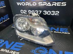 View Auto part Right Headlamp Volkswagen Amarok 2011