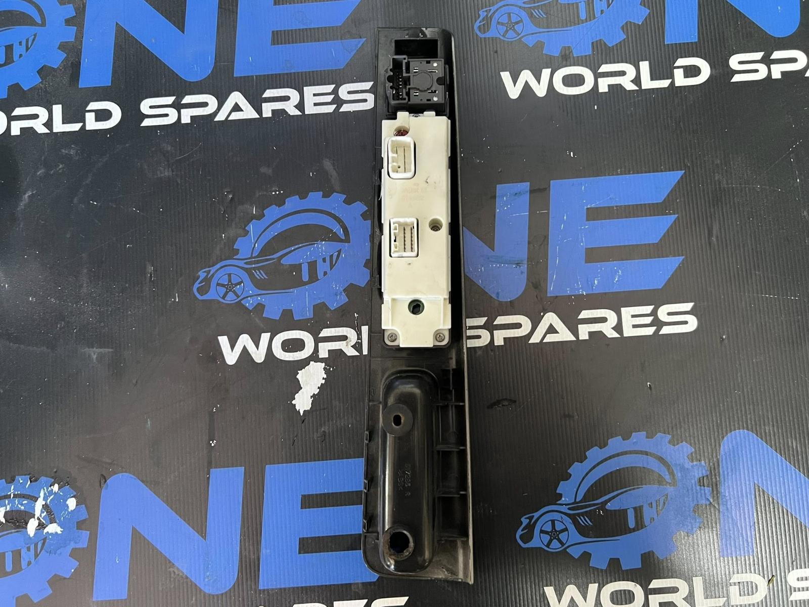 View Auto part Pwr Dr Wind Switch Holden Colorado 2009