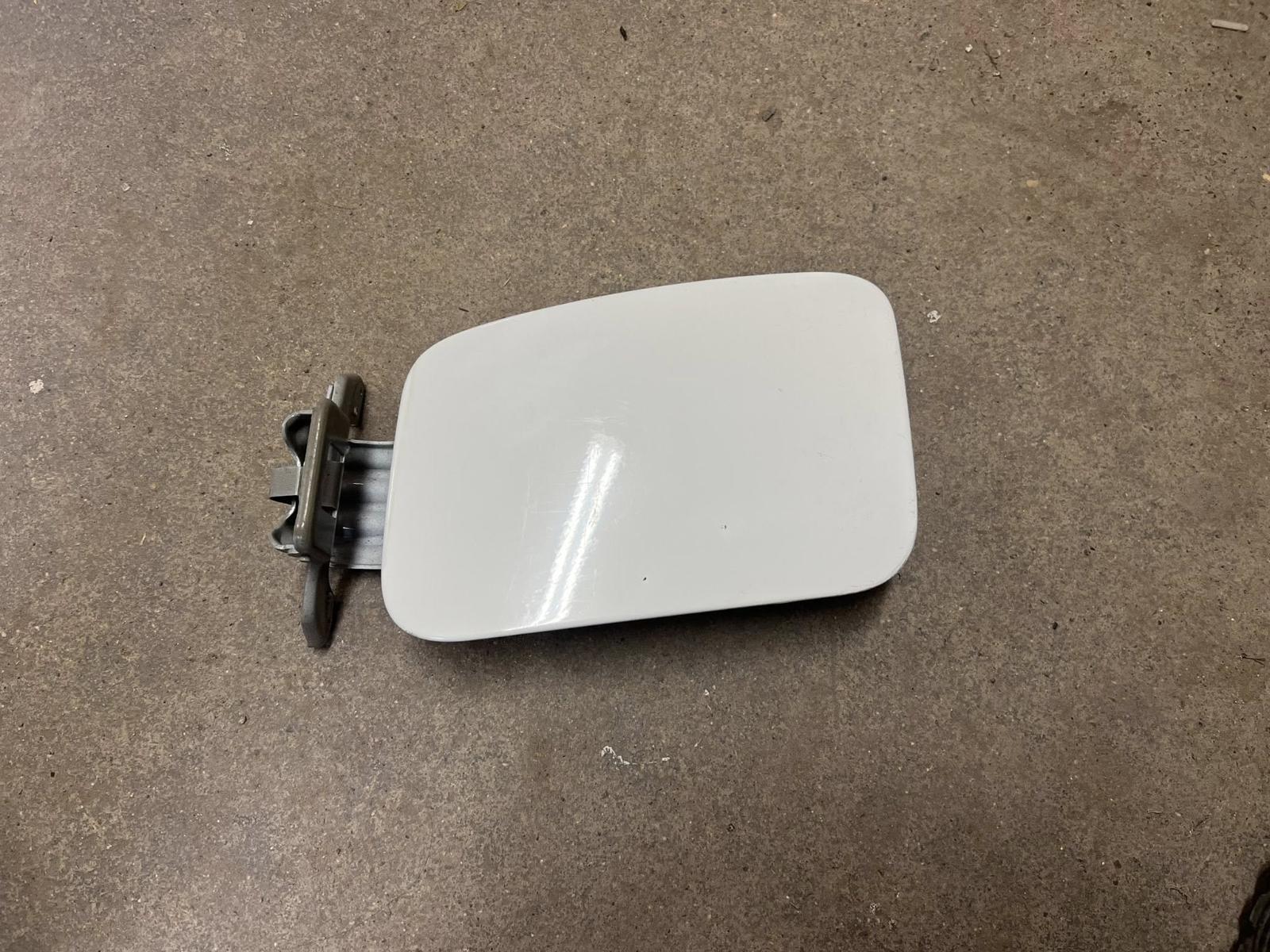 View Auto part Fuel Door / Filler Ldv T60 2020