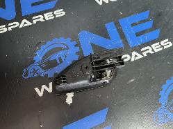 View Auto part Door Handle Ford Falcon 2004