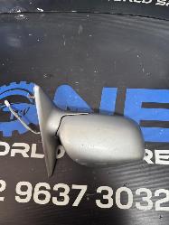 View Auto part Right Door Mirror Toyota Camry 2001