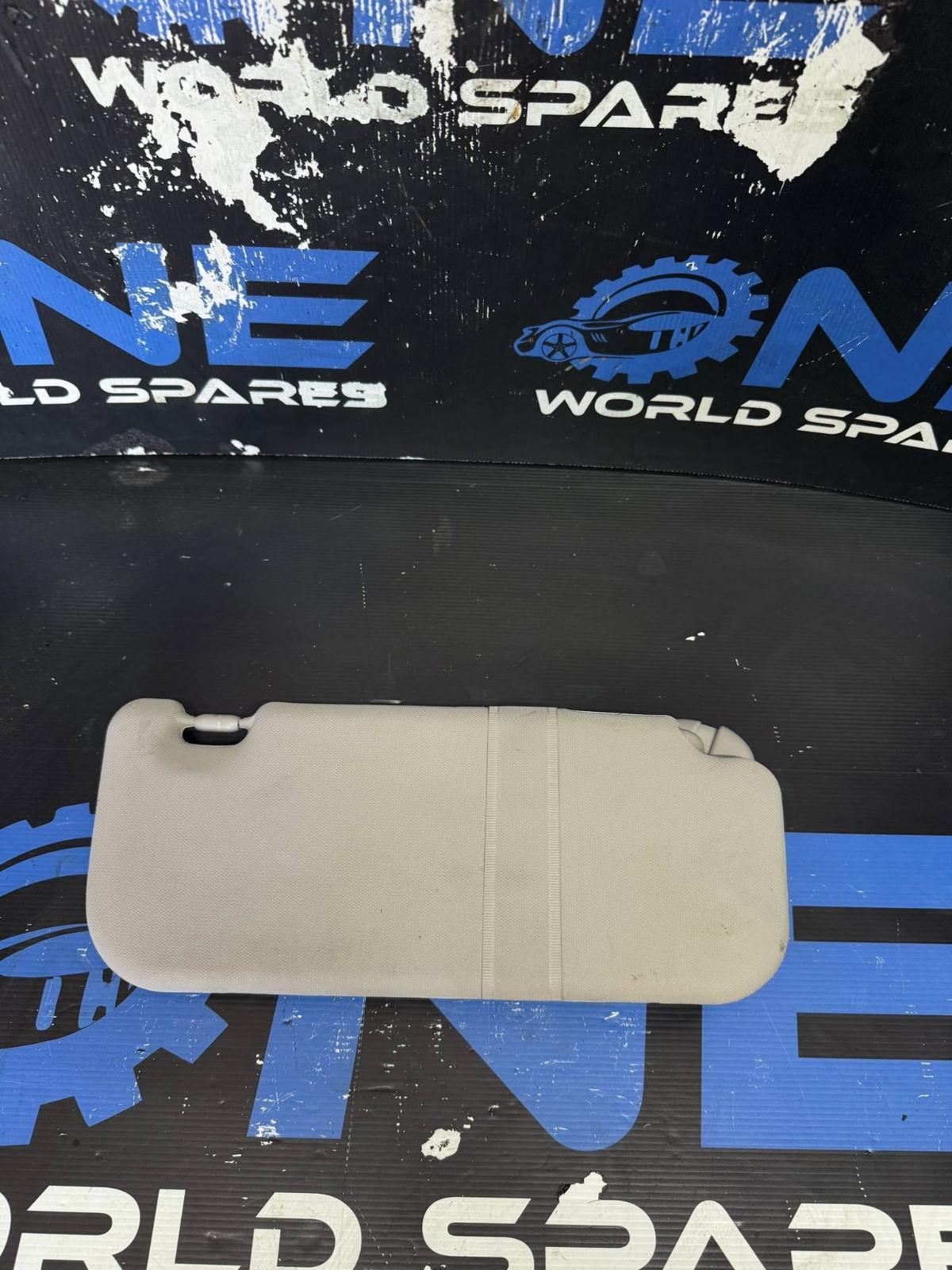 View Auto part Sunvisor Toyota Corolla 2008