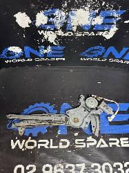 View Auto part Right Front Window Reg/Motor Toyota Camry 2000