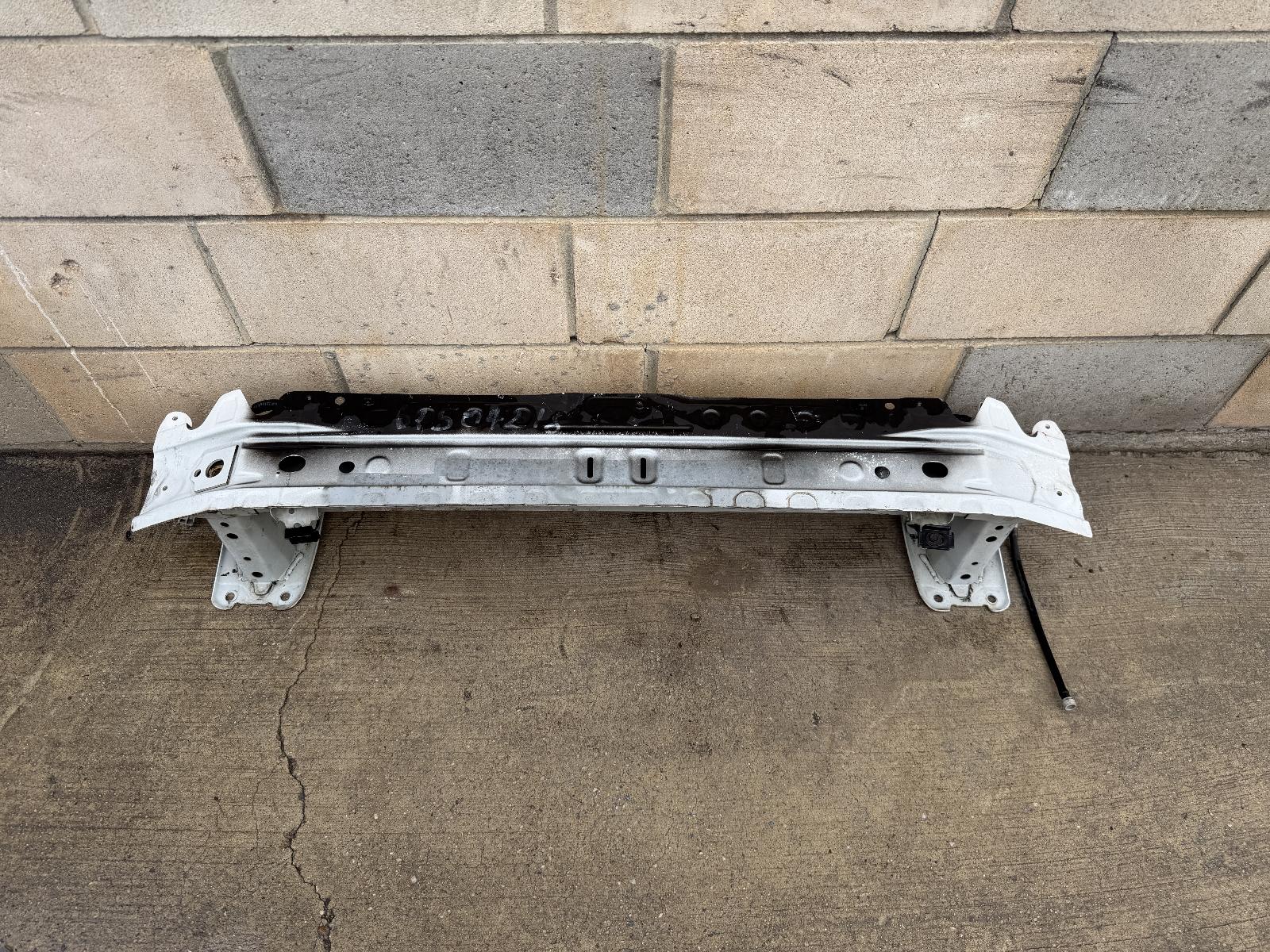View Auto part F/Bar Reinforc/Brack Subaru Impreza 2018