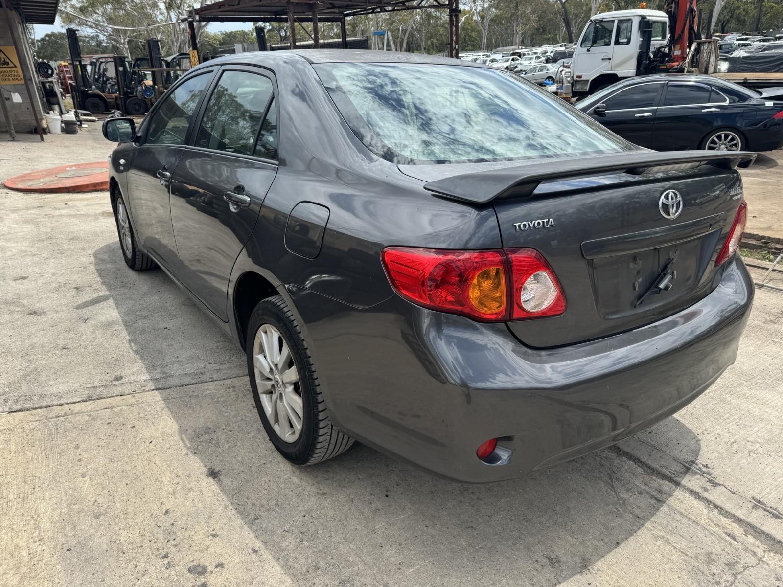 2007 Toyota Corolla Bootlid/Tailgate View Auto part Bootlid/Tailgate Toyota Corolla 2007