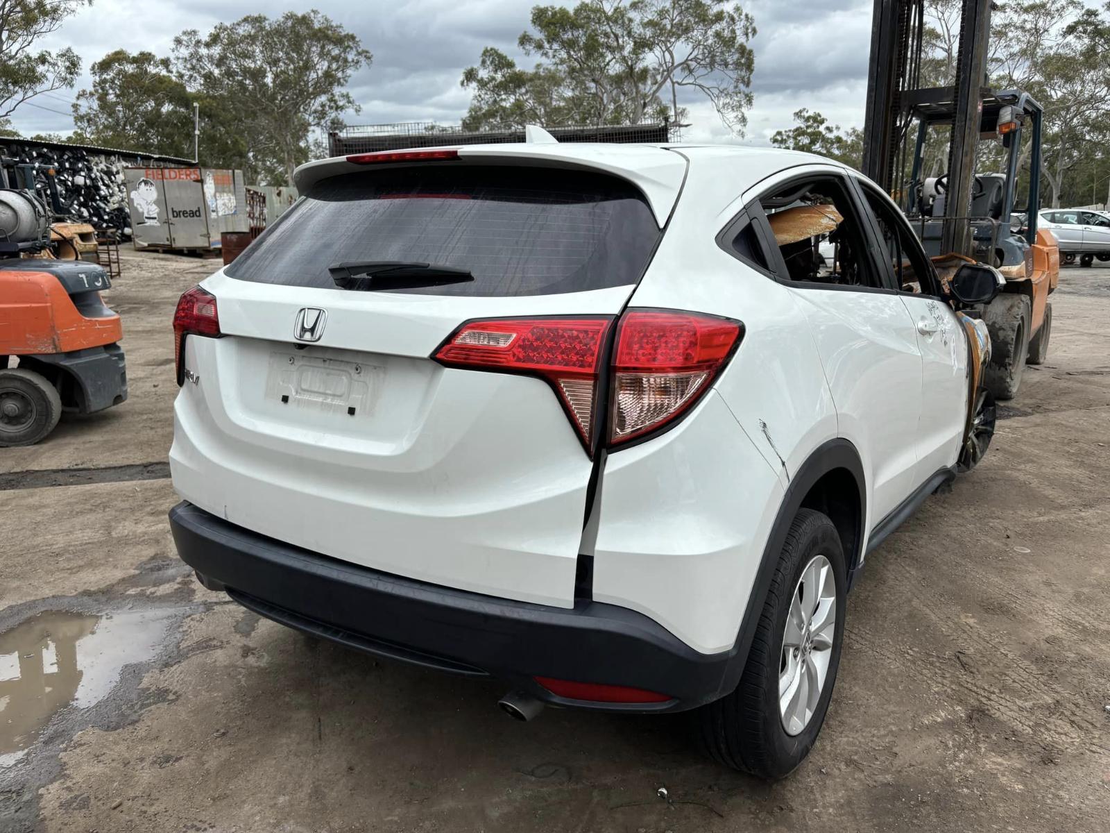 View Auto part Door Handle Honda Hrv 2016
