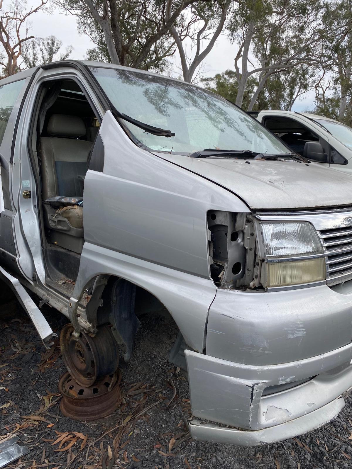 View Auto part Left Guard Nissan Elgrand 1999
