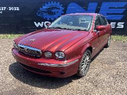 View Auto part A/C Condenser Jaguar X Type 2007