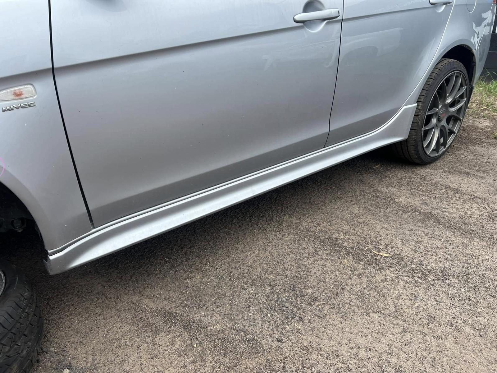 View Auto part A/C Condenser Mitsubishi Lancer 2008