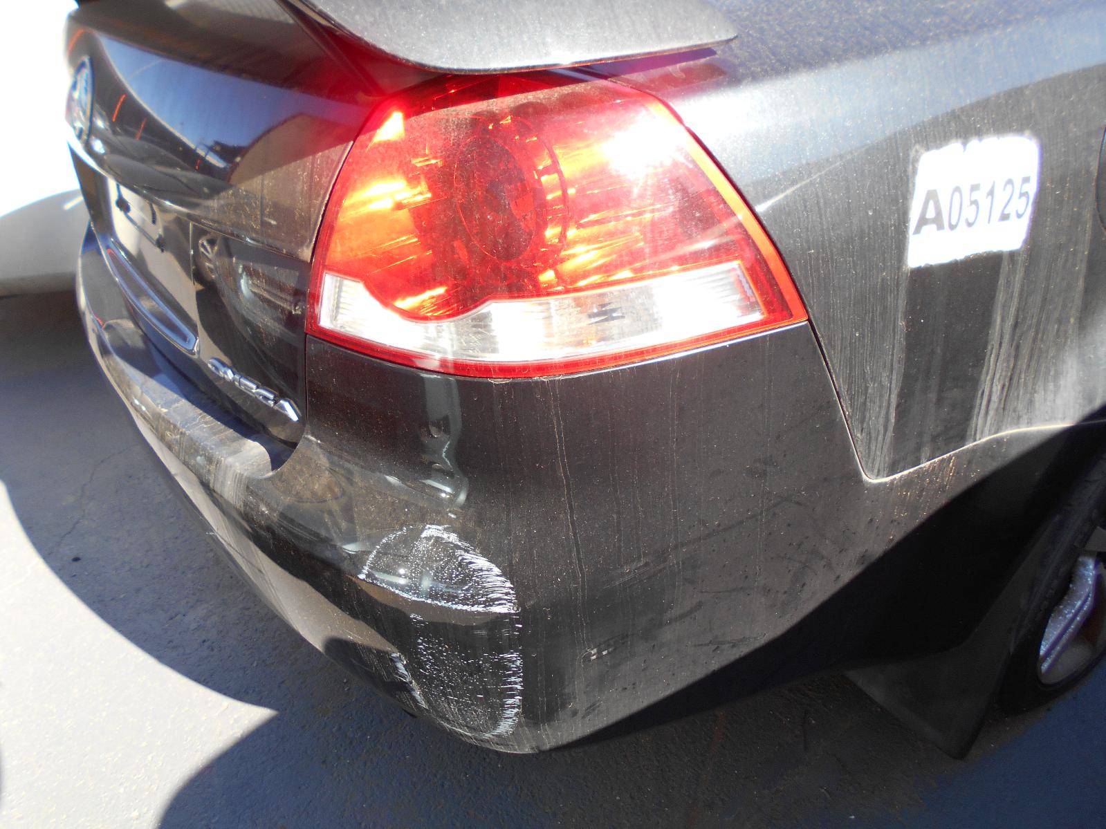 Right Rear Door Sliding Commodore Holden 2007